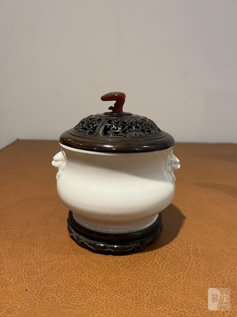 十七世纪 德化狮耳炉 - 图2